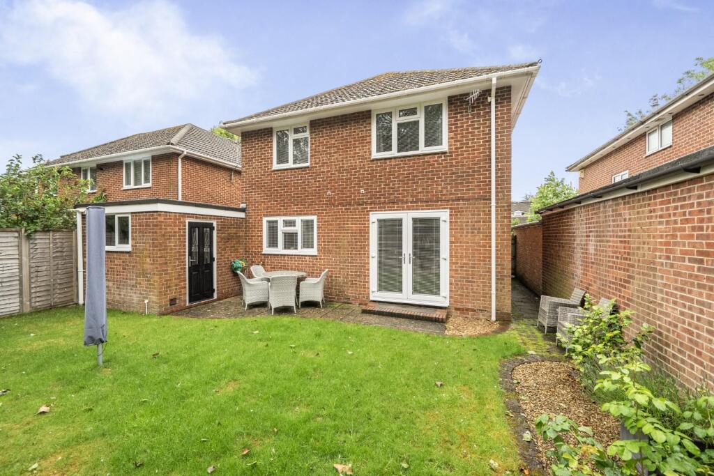 Main image of property: Swallow Close, Havant