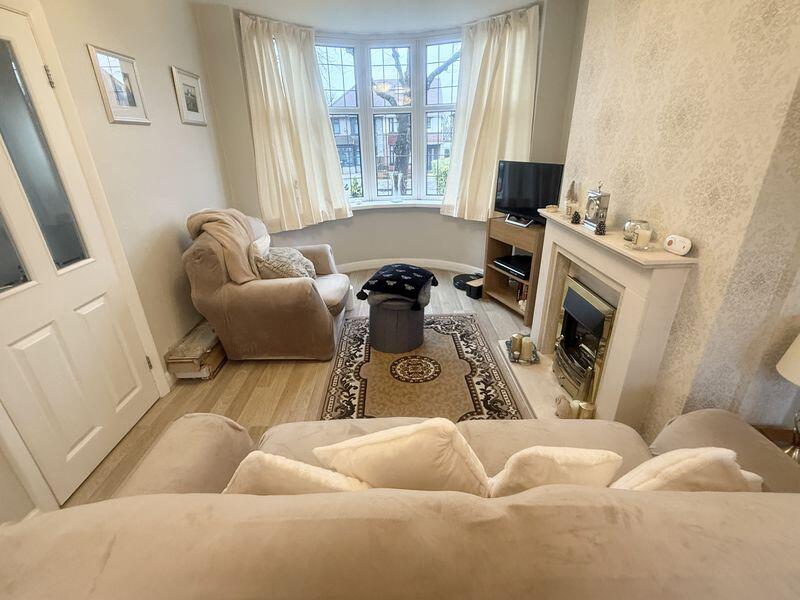 Knightwick Crescent, Birmingham, B23 7BZ photo 2