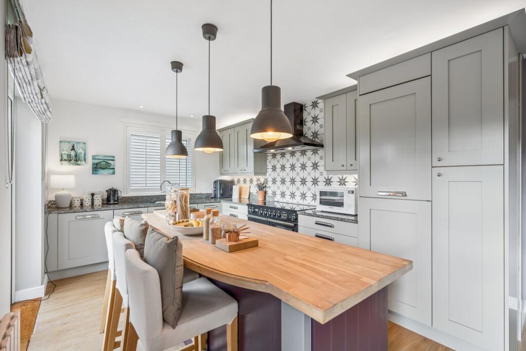 House in Falkirk - View 3