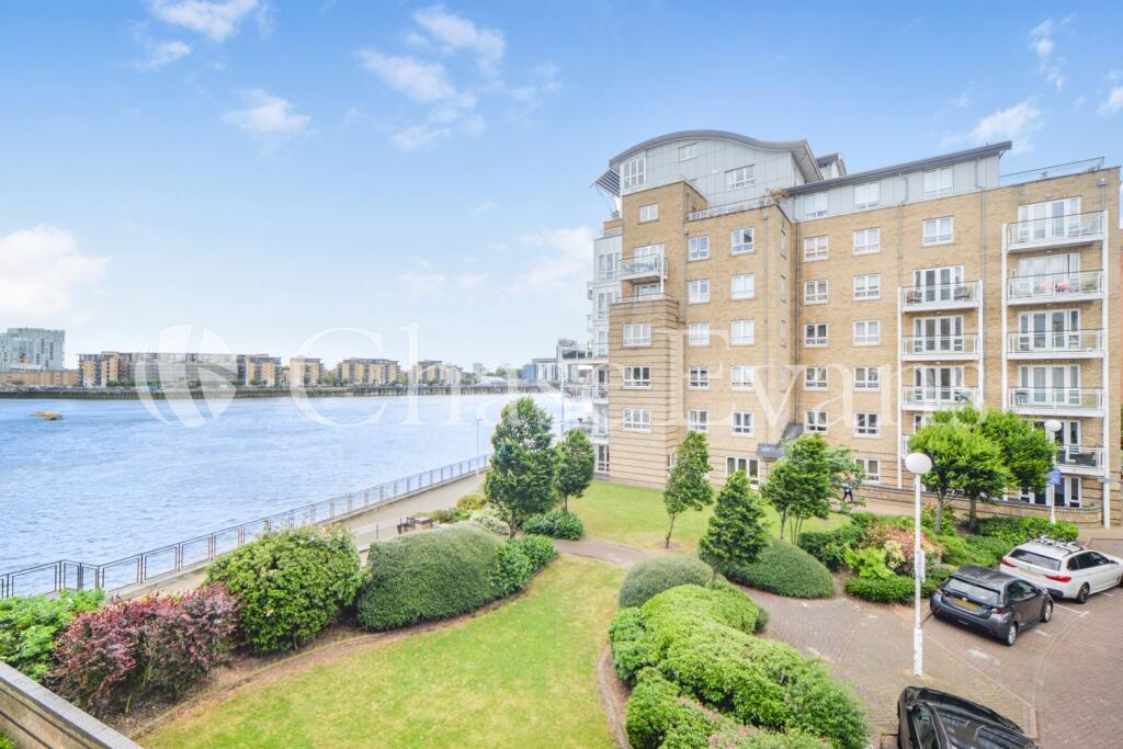 Main image of property: St. Davids Square, Isle Of Dogs, London, E14
