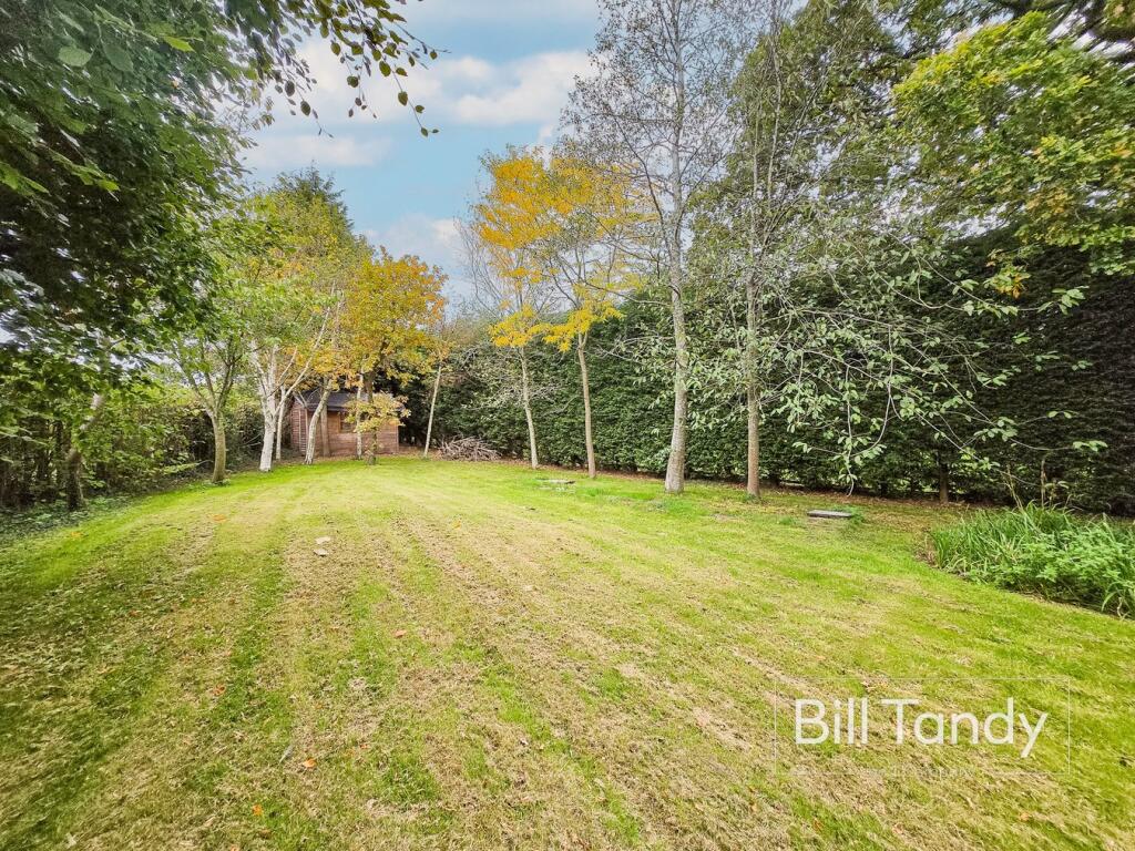 Meg Lane, Burntwood, WS7 photo 3