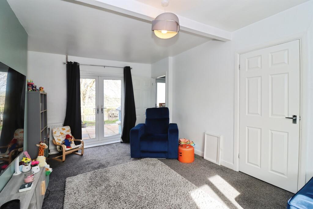 Chesterfield Road, Staveley, Chesterfield photo 3