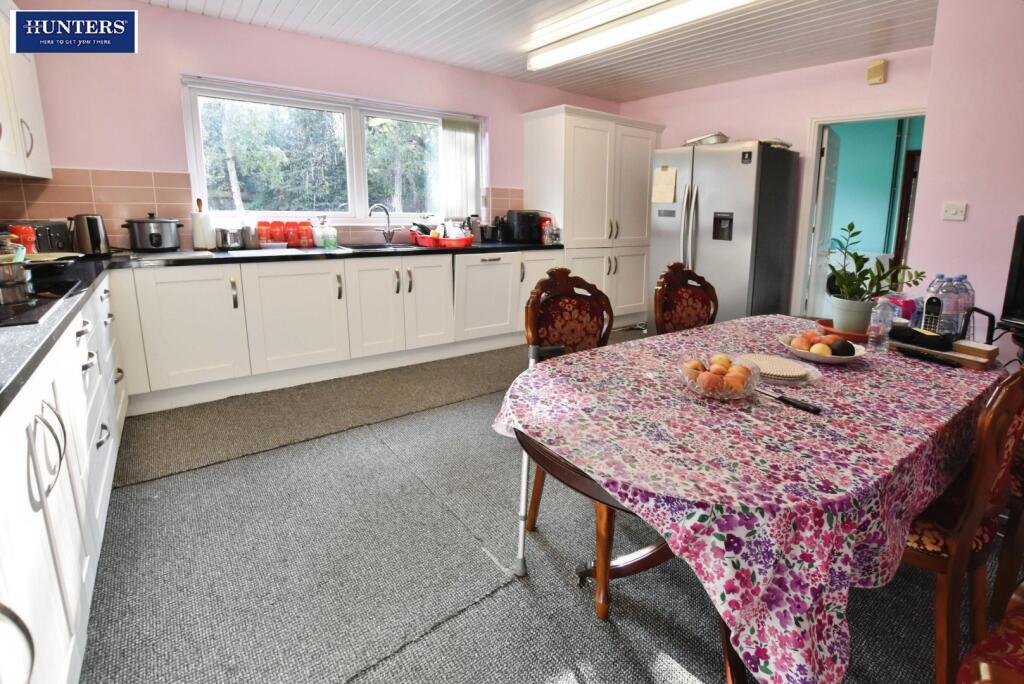 House in Doncaster - View 5