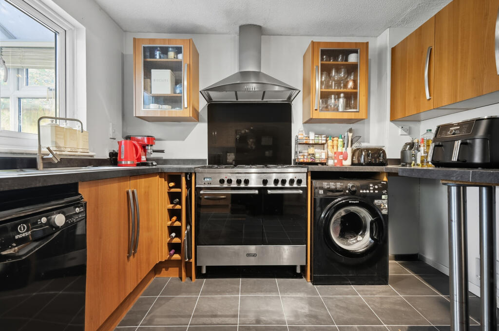 Sheppard Drive, Chelmer Village, Chelmsford photo 3