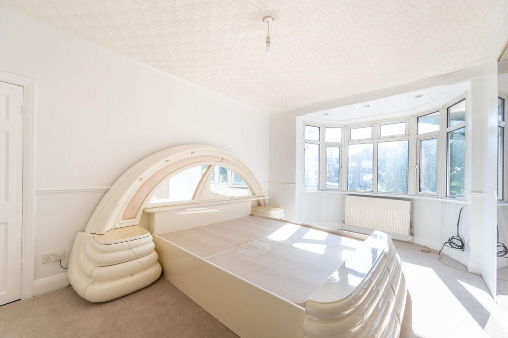 House in London - View 4