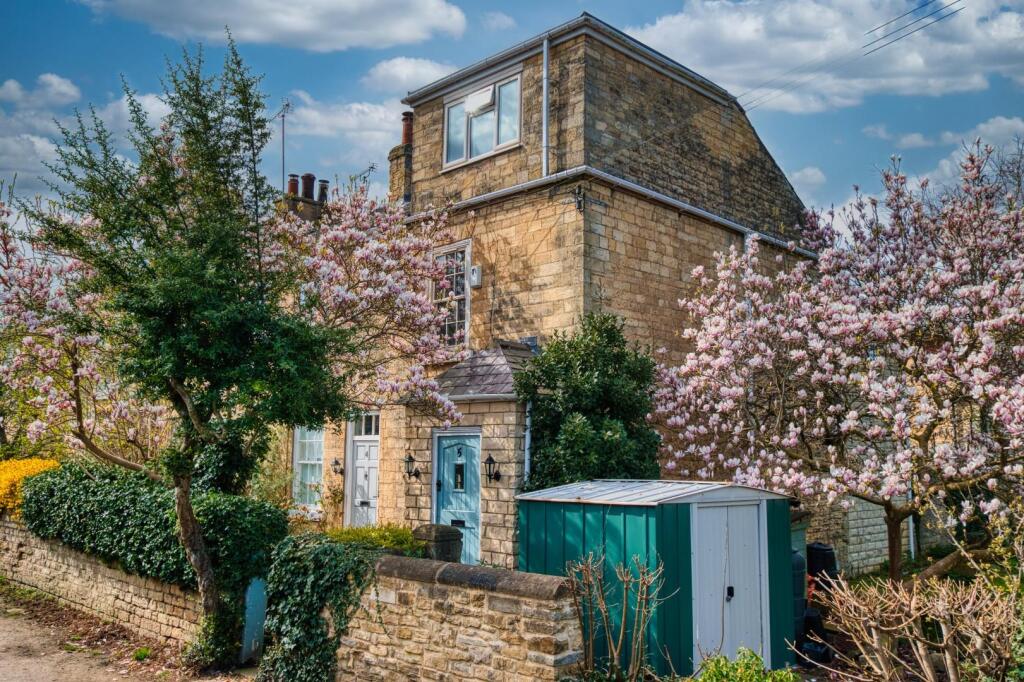 Main image of property: Spa Lane, Boston Spa, Wetherby