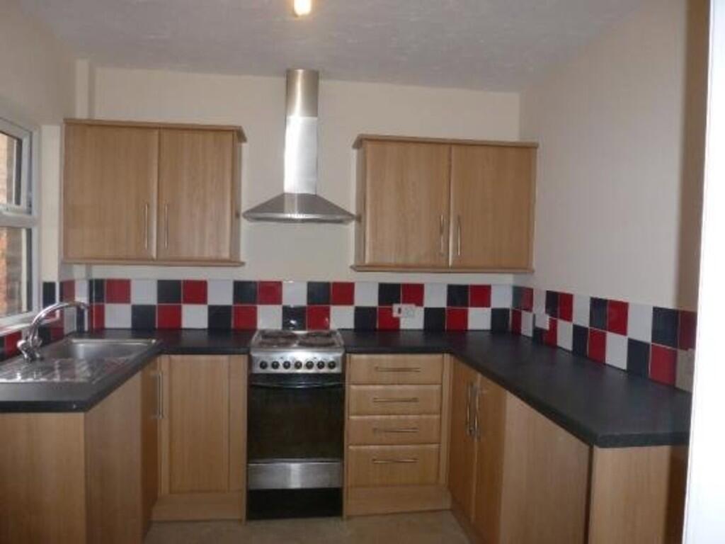 Newsome Street, Leyland photo 4