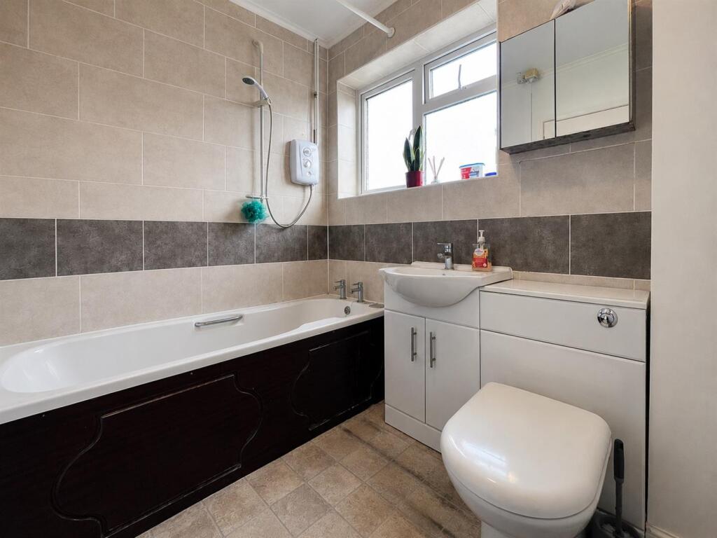 Apartment in Bath - More