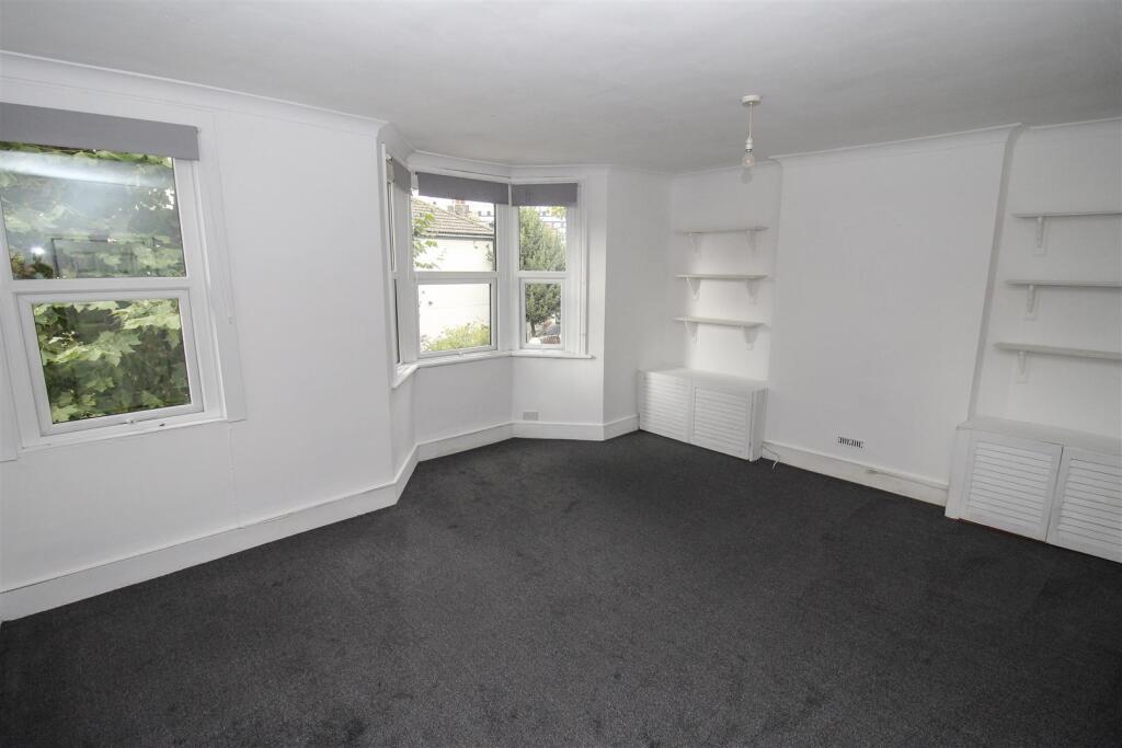Apartment in Southend-on-Sea, Milton, Prittlewell - View 2