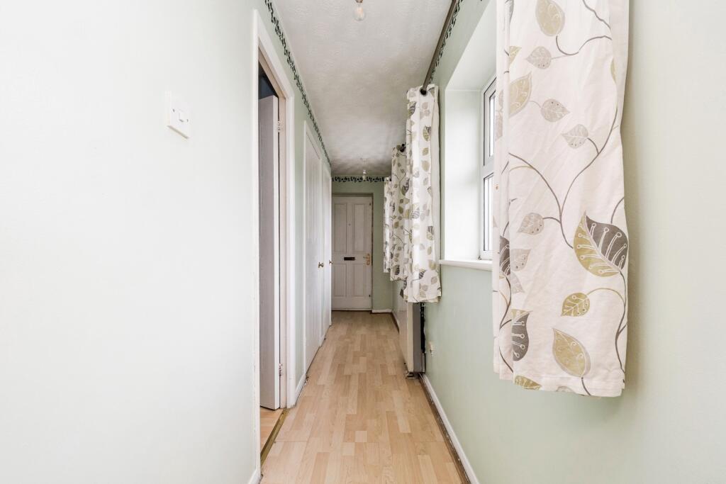 Apartment in Epping Forest, Loughton - View 4