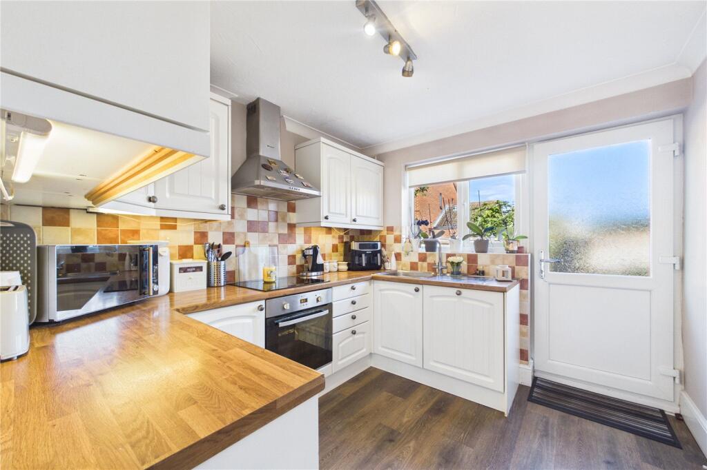 House in Purley on Thames, West Berkshire - View 2