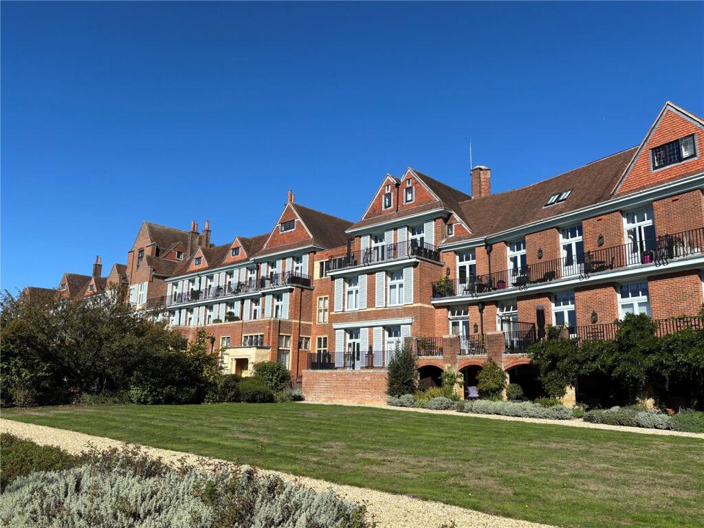 Main image of property: Kings Drive, MIDHURST, West Sussex, GU29