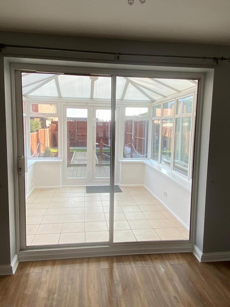 House in Stoke-on-Trent - More