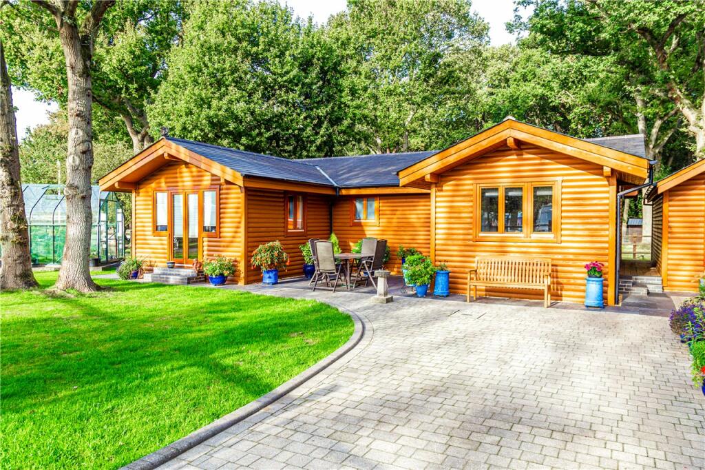 Additional image 3 of Pottersheath Road, Welwyn, Hertfordshire