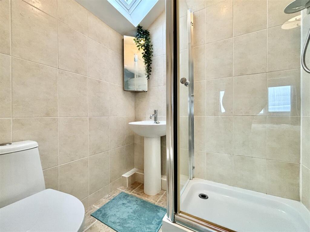 Additional image 10 of Long Lane, Queensbury, Bradford