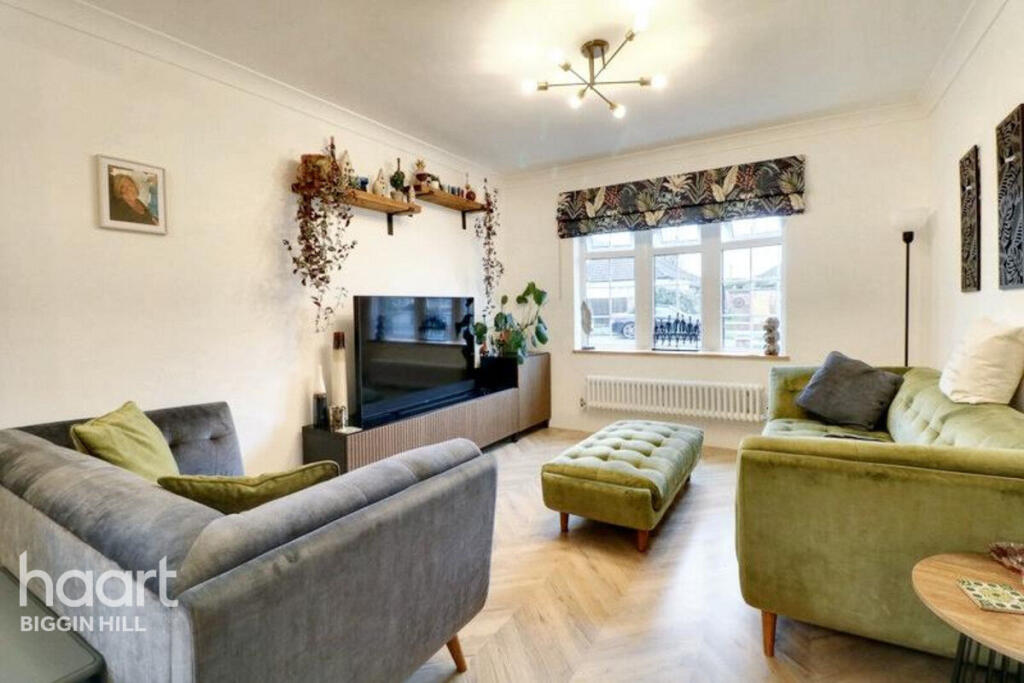 House in London - View 5