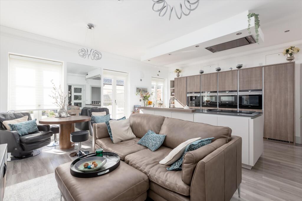 House in Kirkcaldy - View 5