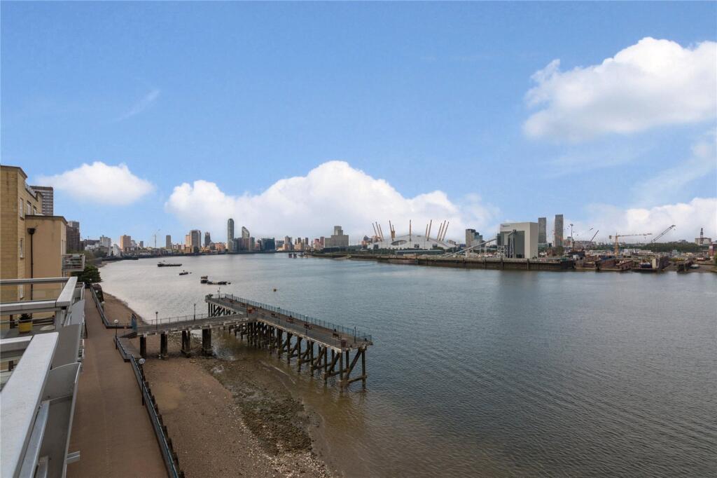 Apartment in London - View 5