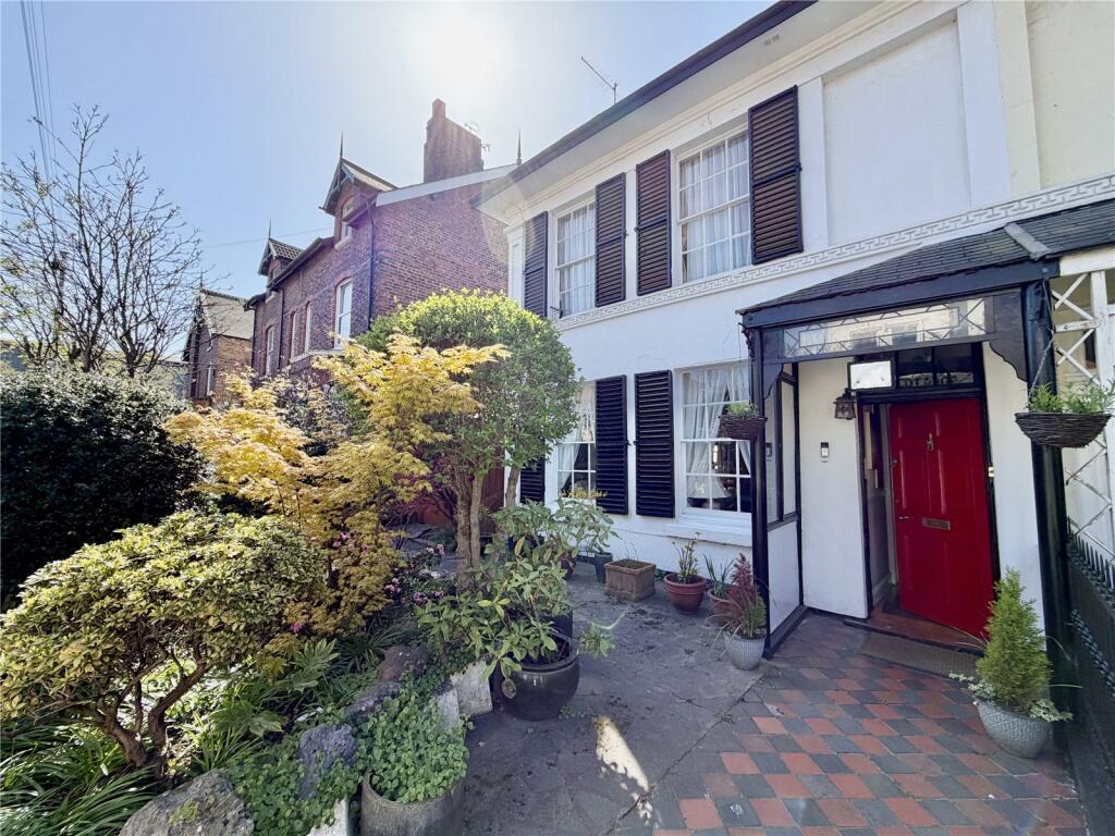 Main image of property: Waterloo Road, Waterloo, L22