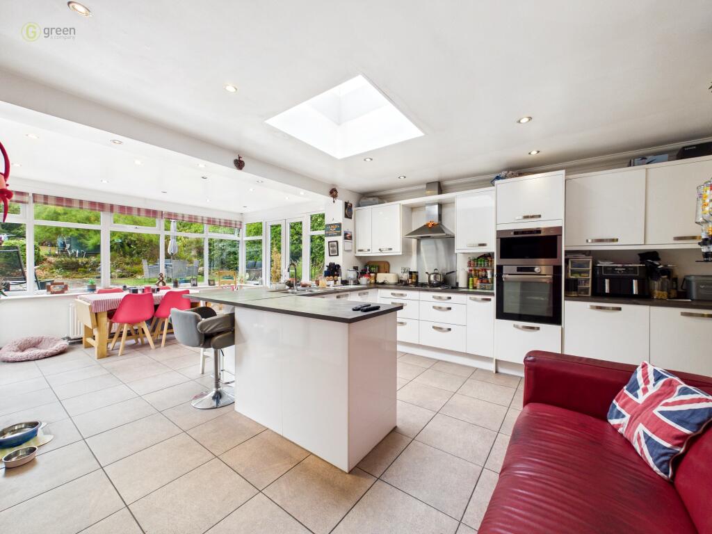 Eachelhurst Road, Walmley, Sutton Coldfield, B76 photo 3