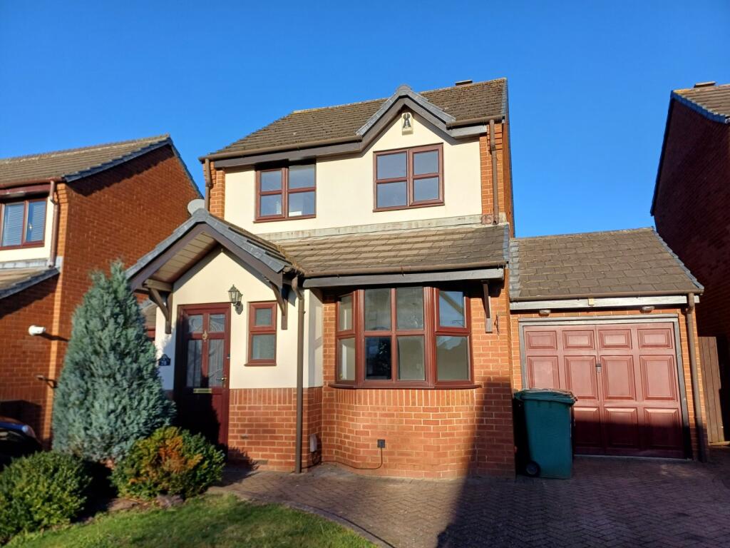Main image of property: Old Oak Close, Aldridge, Walsall, West Midlands, WS9