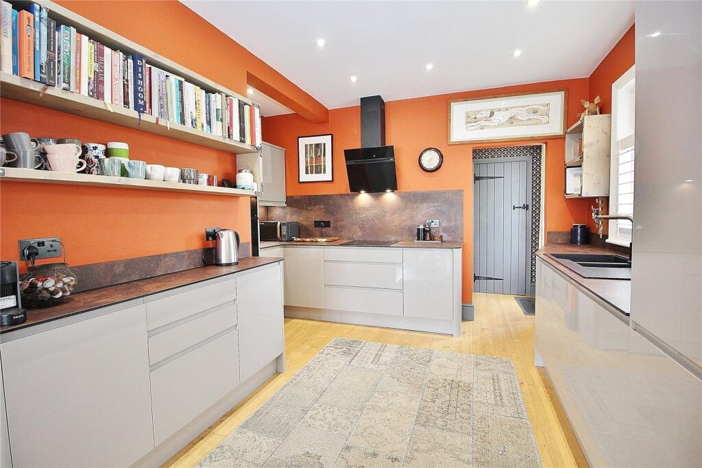 House in Brighton - View 4