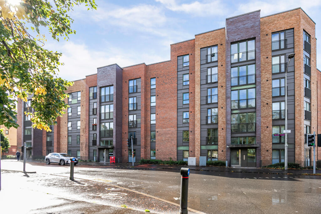 Main image of property: 2/2 741 Garscube Road, Firhill, Glasgow, G20
