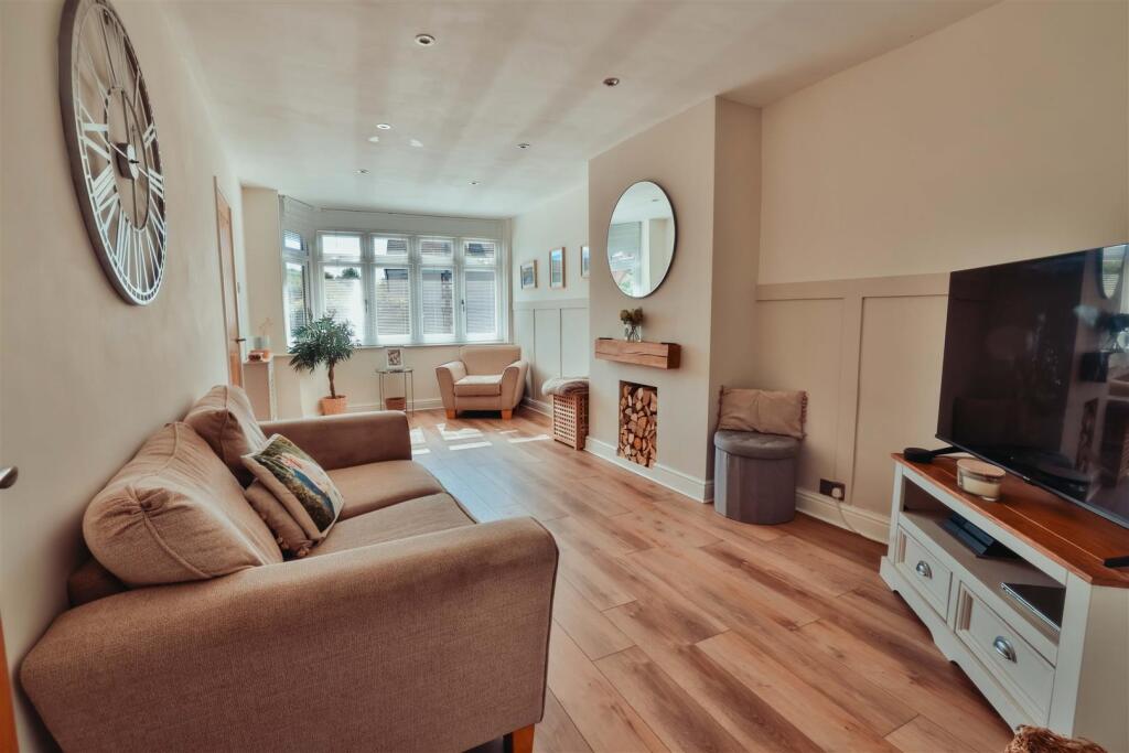 House in Dudley - View 4