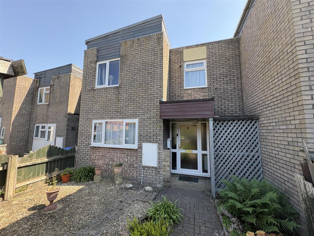Main image of property: Bremilham Rise, Malmesbury