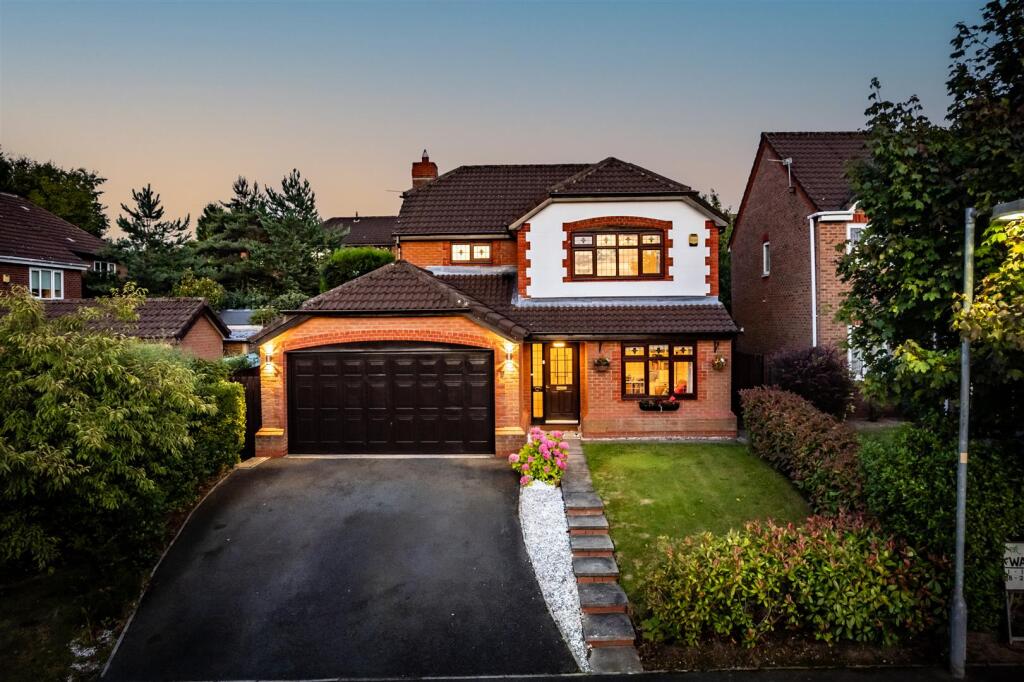 Main image of property: 18 Waverton Close, Kingsmead, CW9 8WD