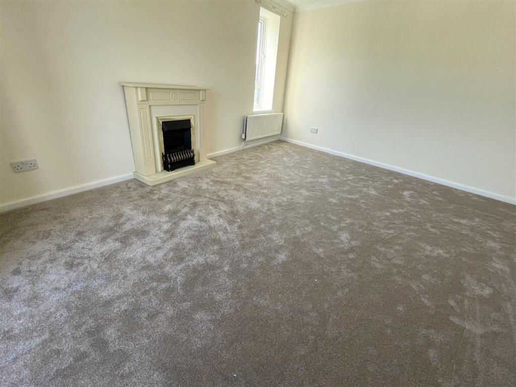 Main image of property: 16 Eastern Villas Road, Southsea, Portsmouth
