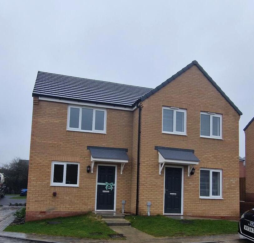 Main image of property: Broad Lane, South Elmsall, PONTEFRACT