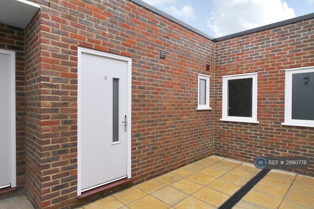 Apartment in Andover, Rooksbury Mill - View 4