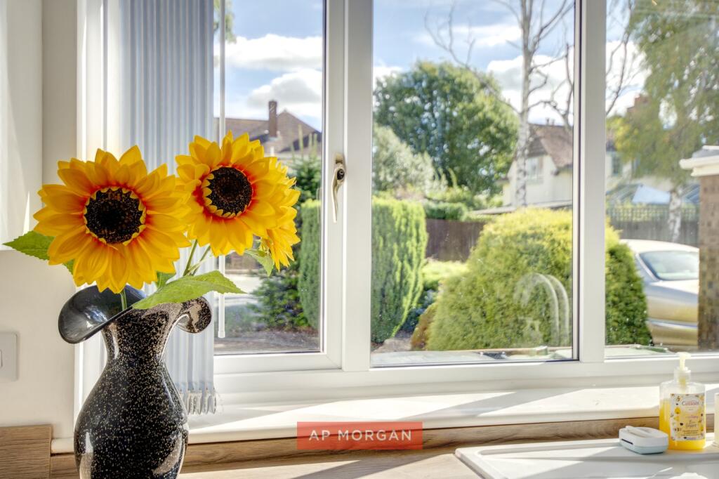 House in Worcester - View 3