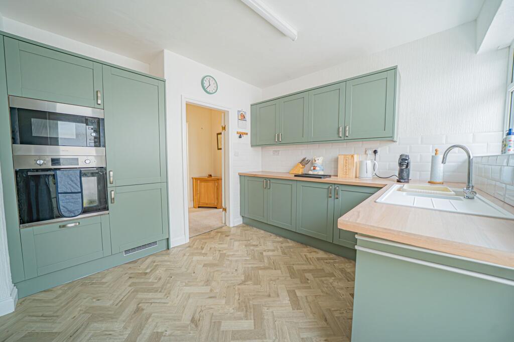 Ebrington Avenue, Solihull, B92 photo 5