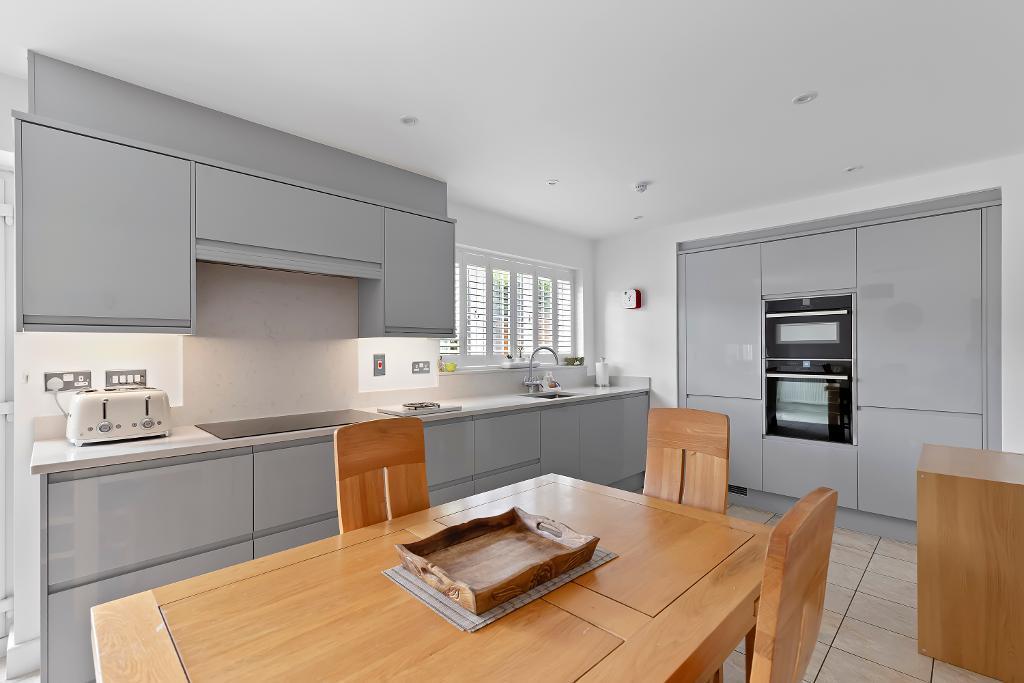 House in Stoke-on-Trent - View 5