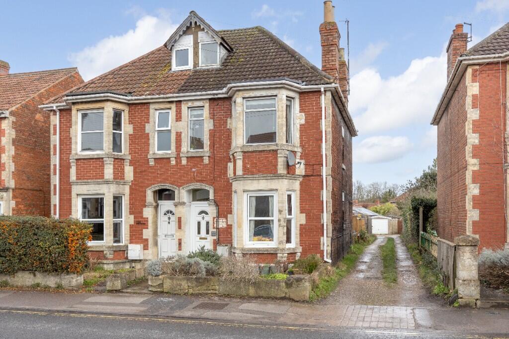 Bradford Road, Trowbridge