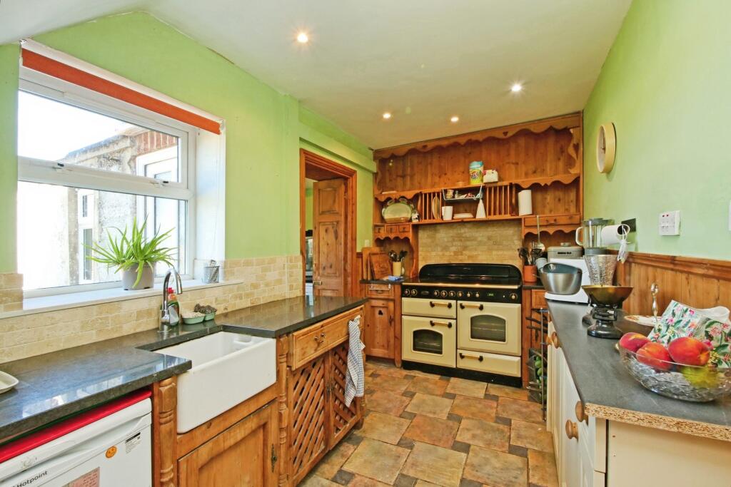 House in Long Marston, North Yorkshire - More