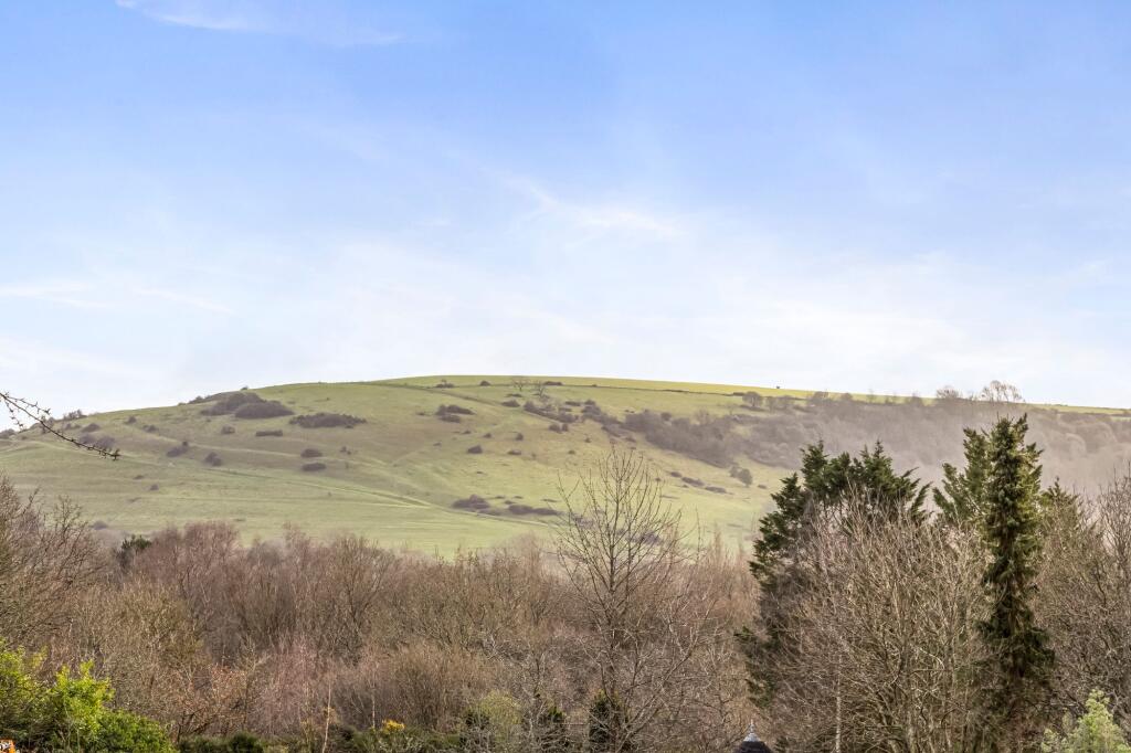 Strome Park, Washington Road, Storrington, RH20 photo 3
