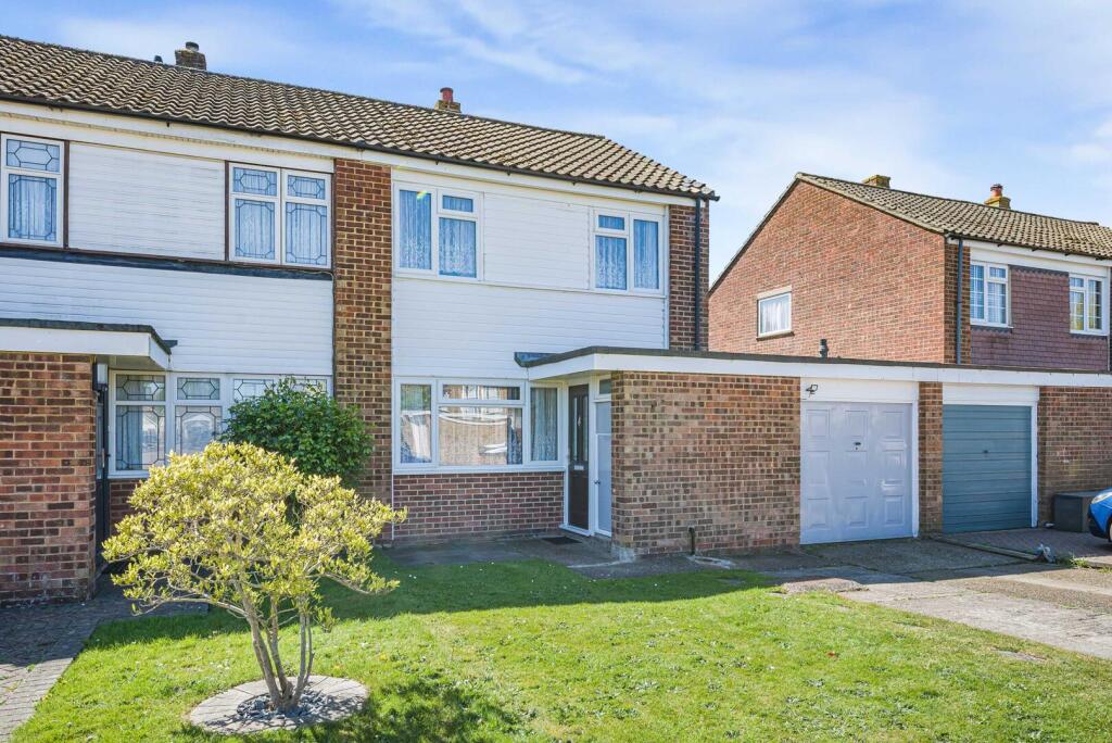 Magnolia Drive, Biggin HIll photo 5
