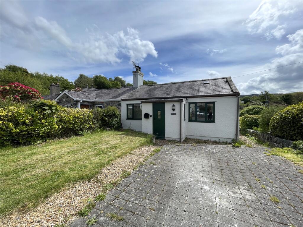 Main image of property: Penygroes, Tregarth, Bangor, Gwynedd, LL57