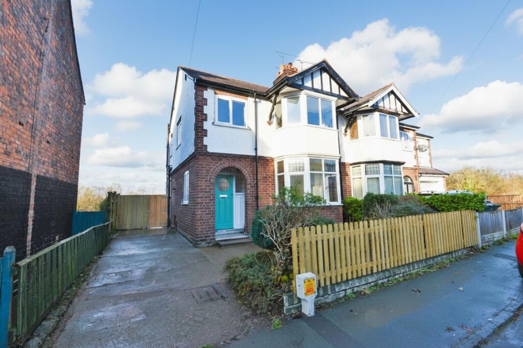 Main image of property: Mount Pleasant, Saltney, CH4
