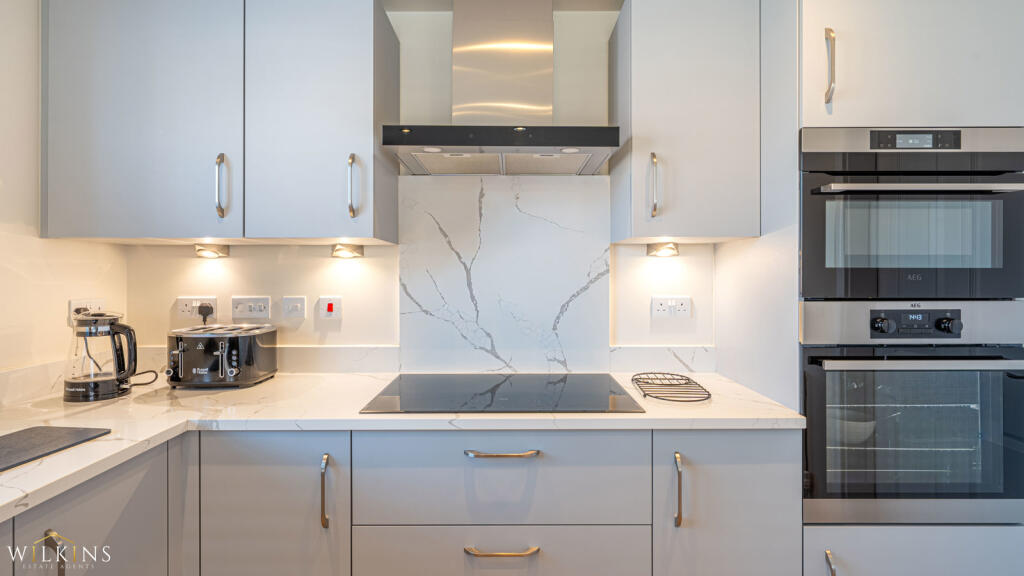 Mill Grove, Tamworth, Staffordshire, B79 - View 5