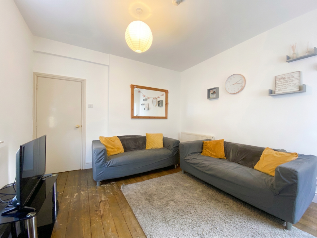 Additional image 2 of Daisy Road - 4 bed exc bills, Edgbaston, West Midlands, B16