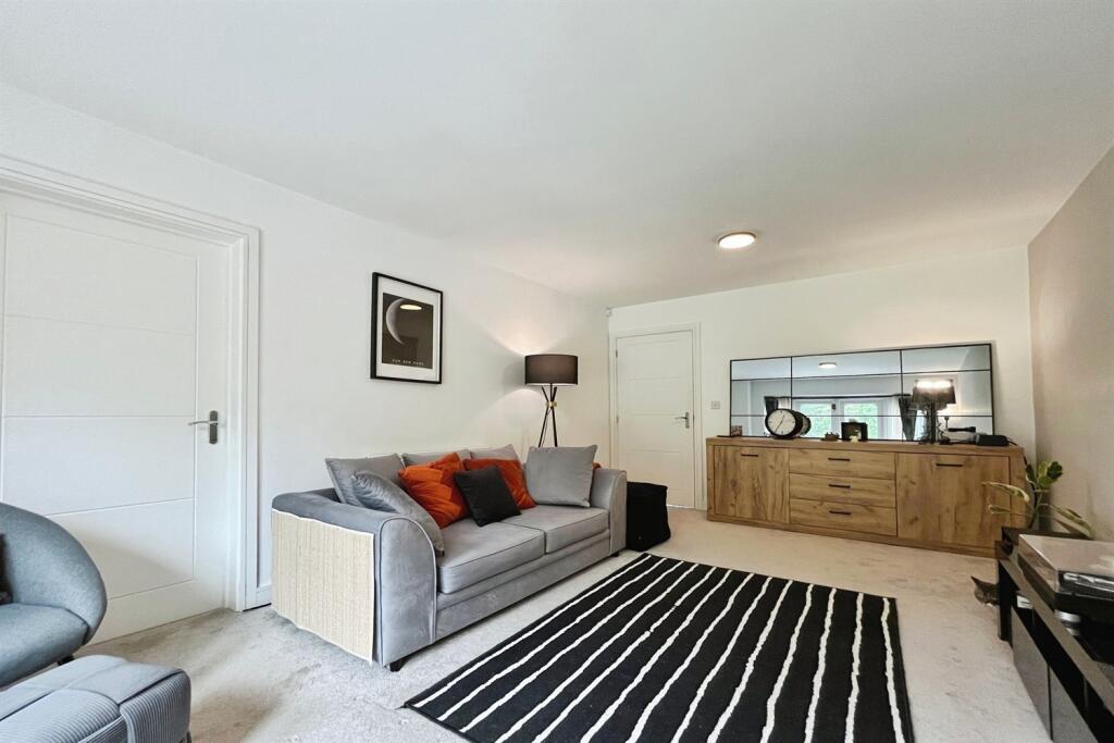 House in Wigan, Westleigh - View 3