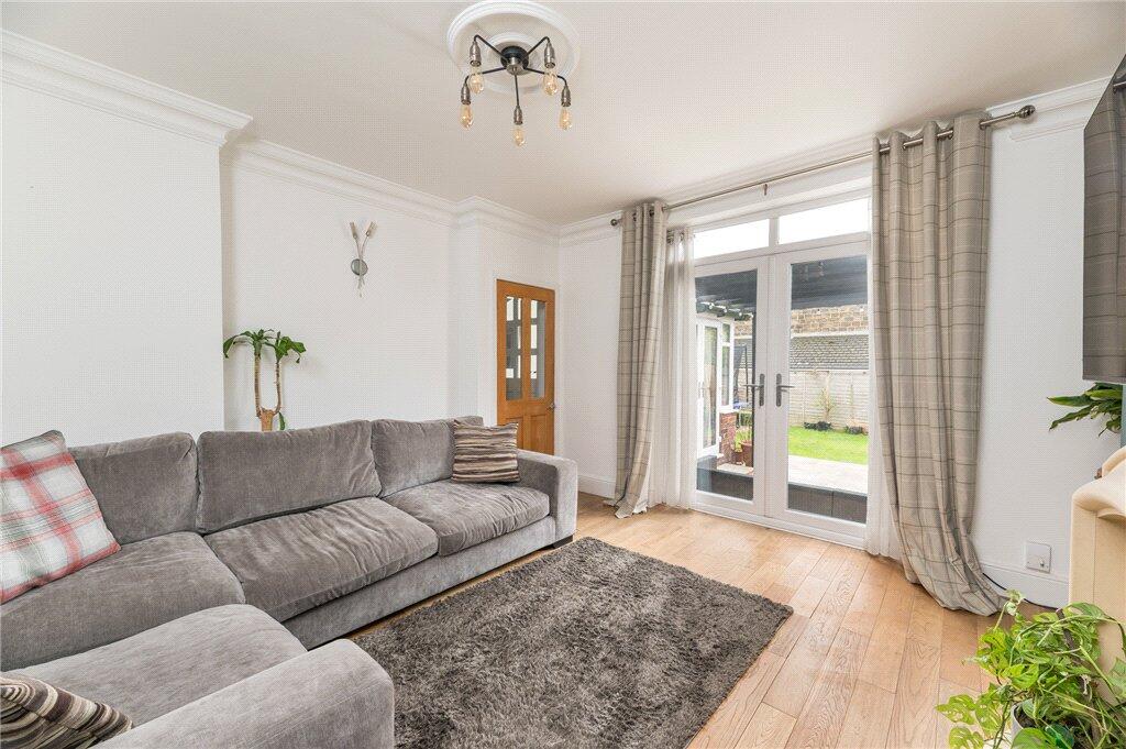 House in Leeds, Morley - View 4