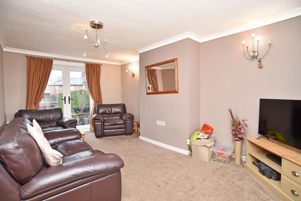 St. Andrews Parade, Harrogate, HG2 photo 3