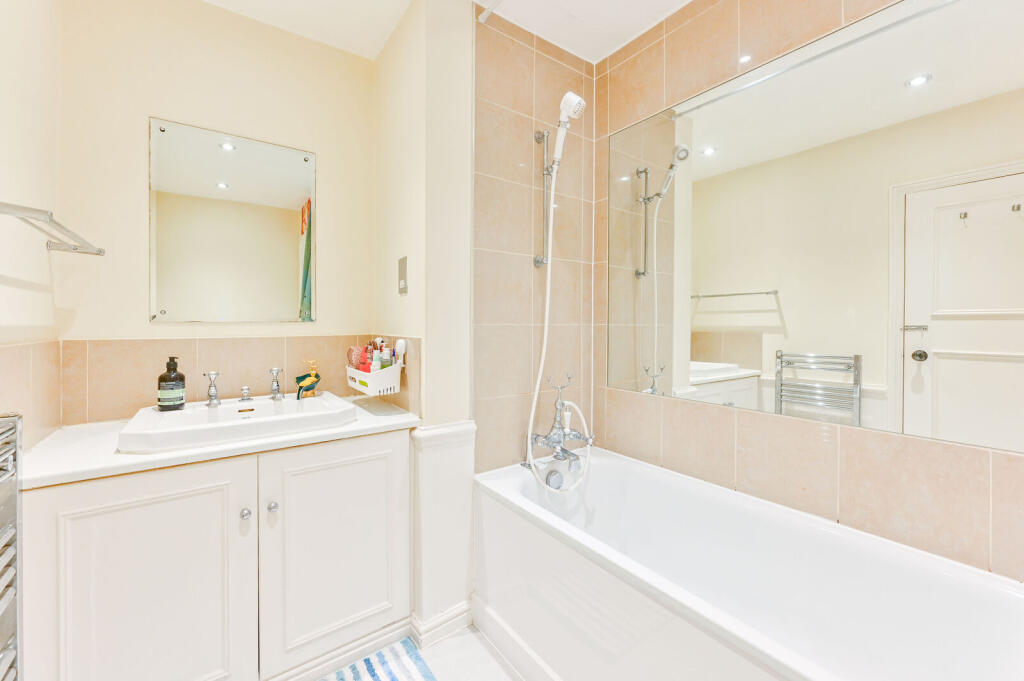 Apartment in London, City of Westminster - View 5