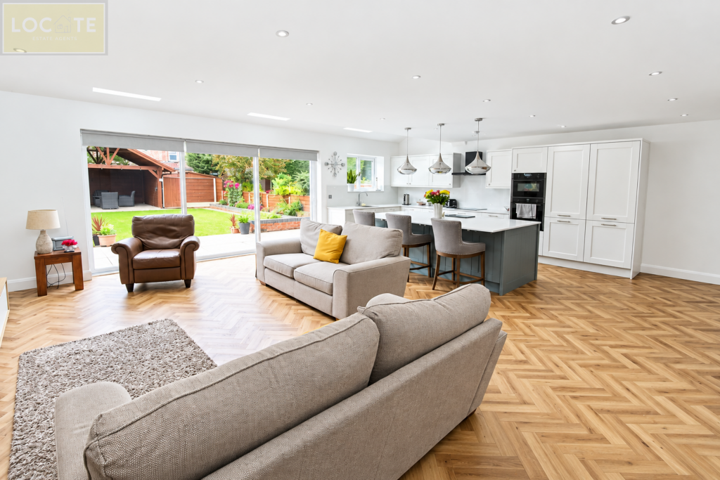 House in Manchester - More