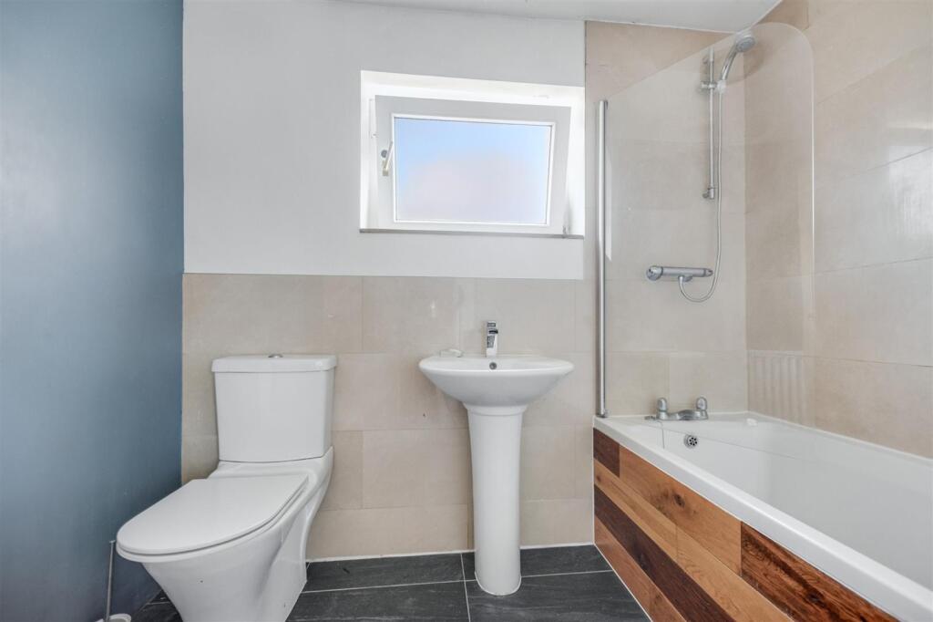 House in Nottingham, Stapleford - More